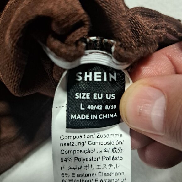 Shein Cropped Ribbed Scoop Neck Top - Picture 2 of 4